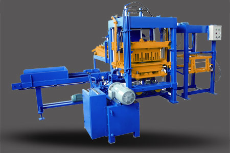 <b>QT6-15 Automatic Block Making Plant</b>